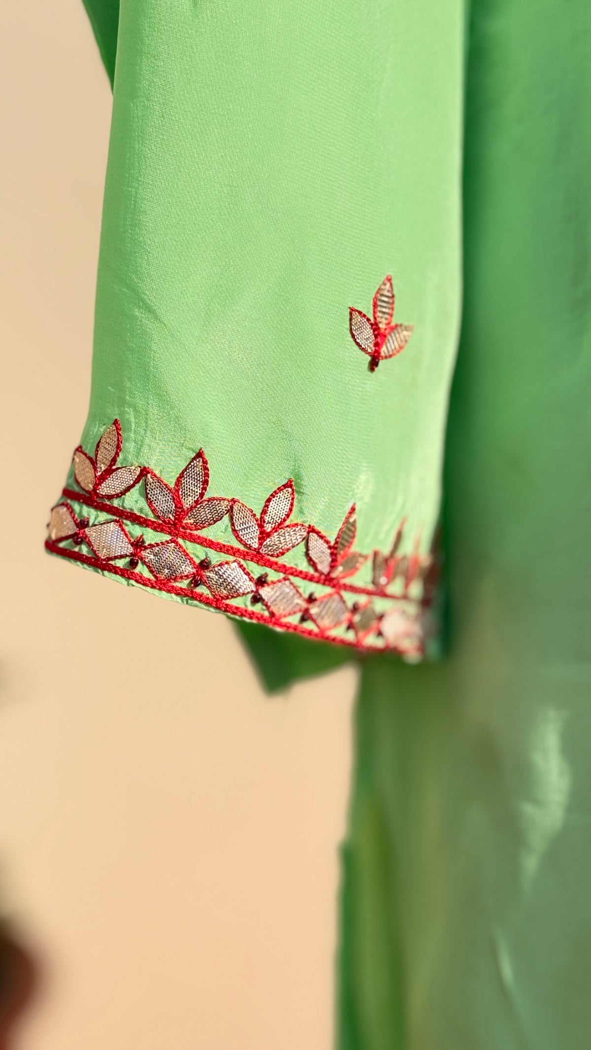 Mehfil Suit Set