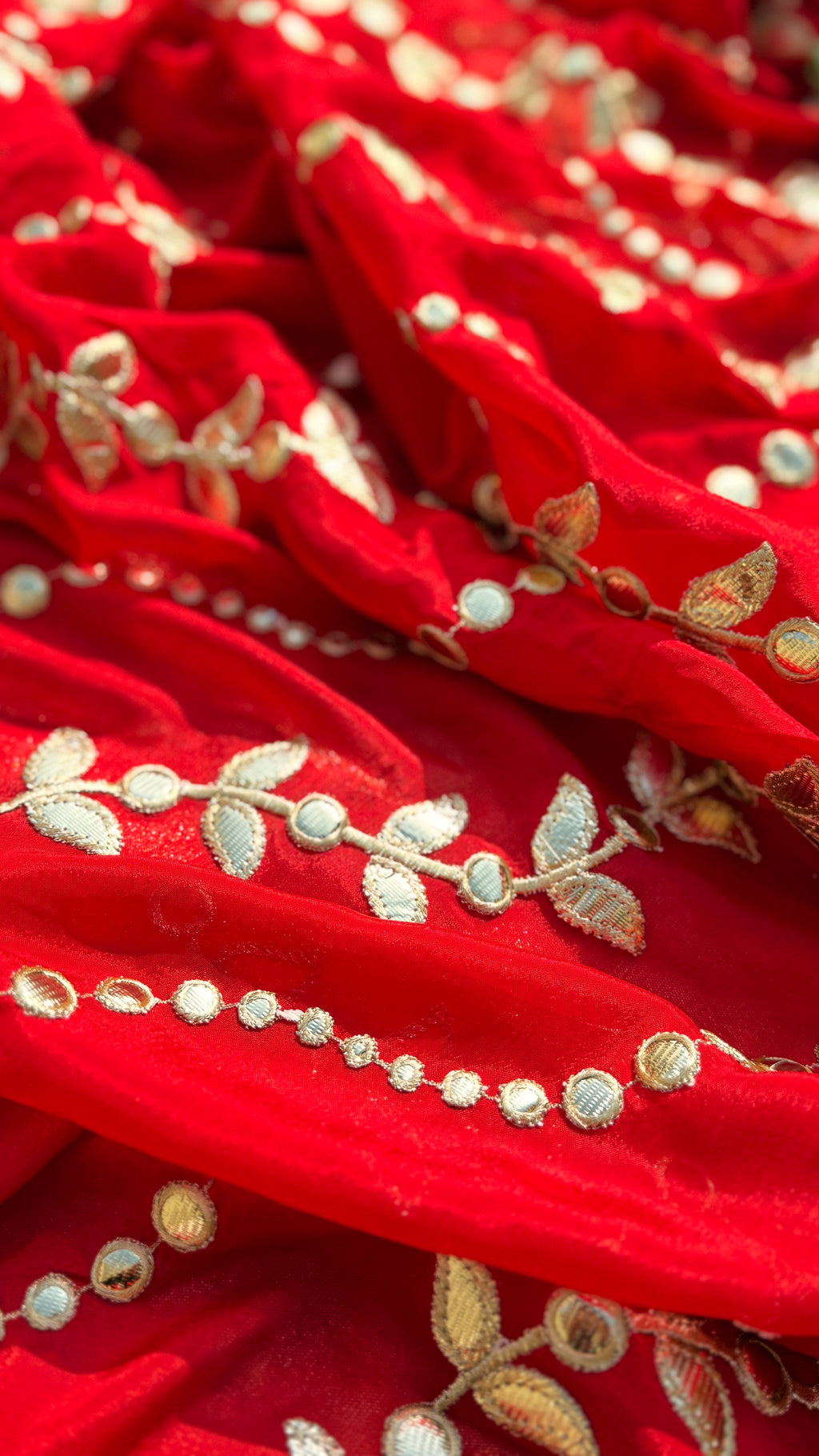 Mehfil Suit Set