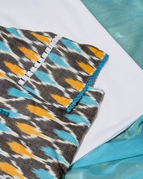 Aarohi Ikat Suit Set