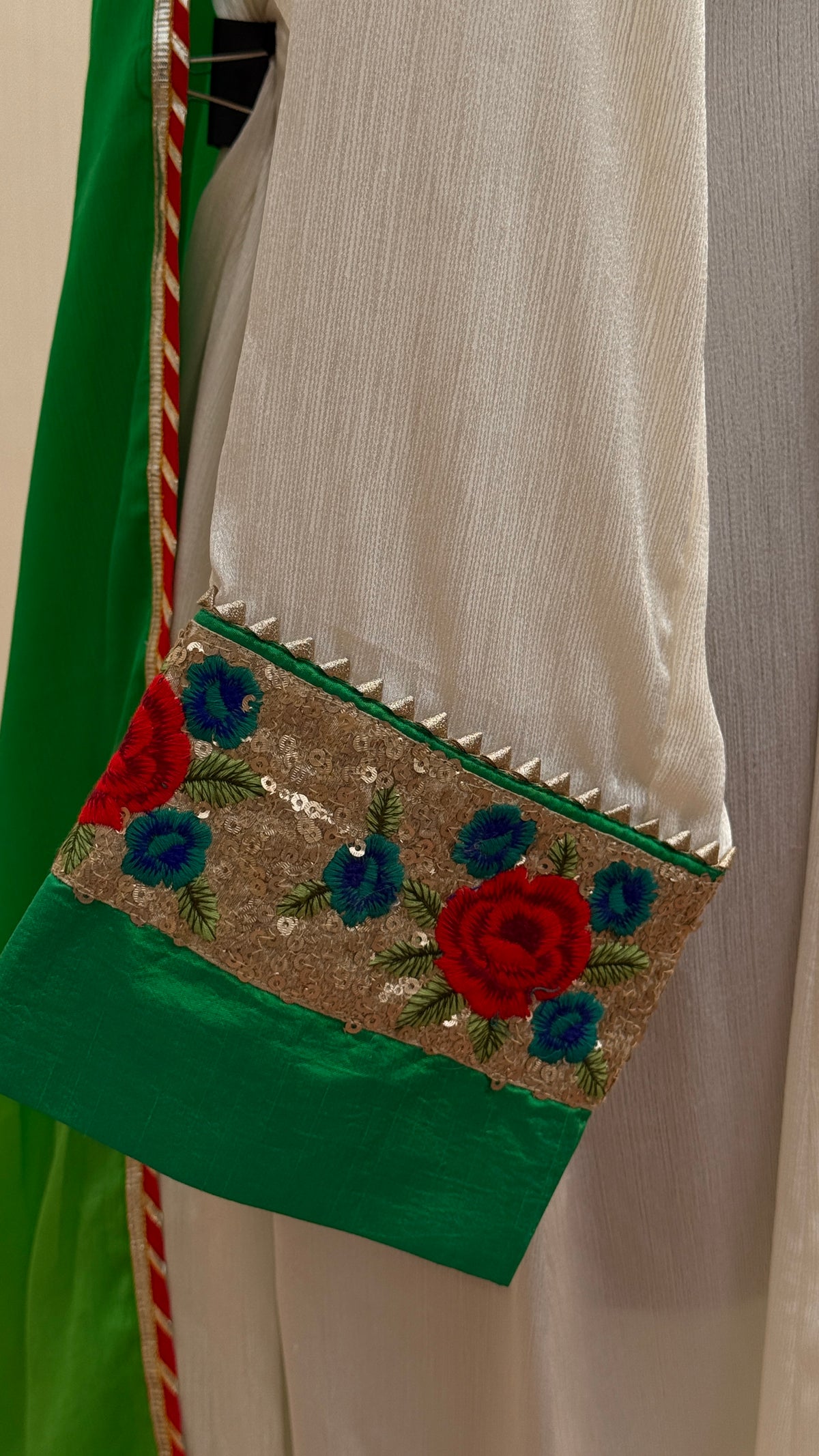 EMERALD BLOOM ANARKALI SET- IVORY & GREEN