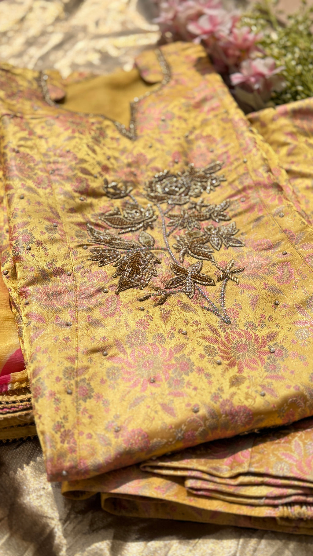 Banarasi Zardozi Majesty