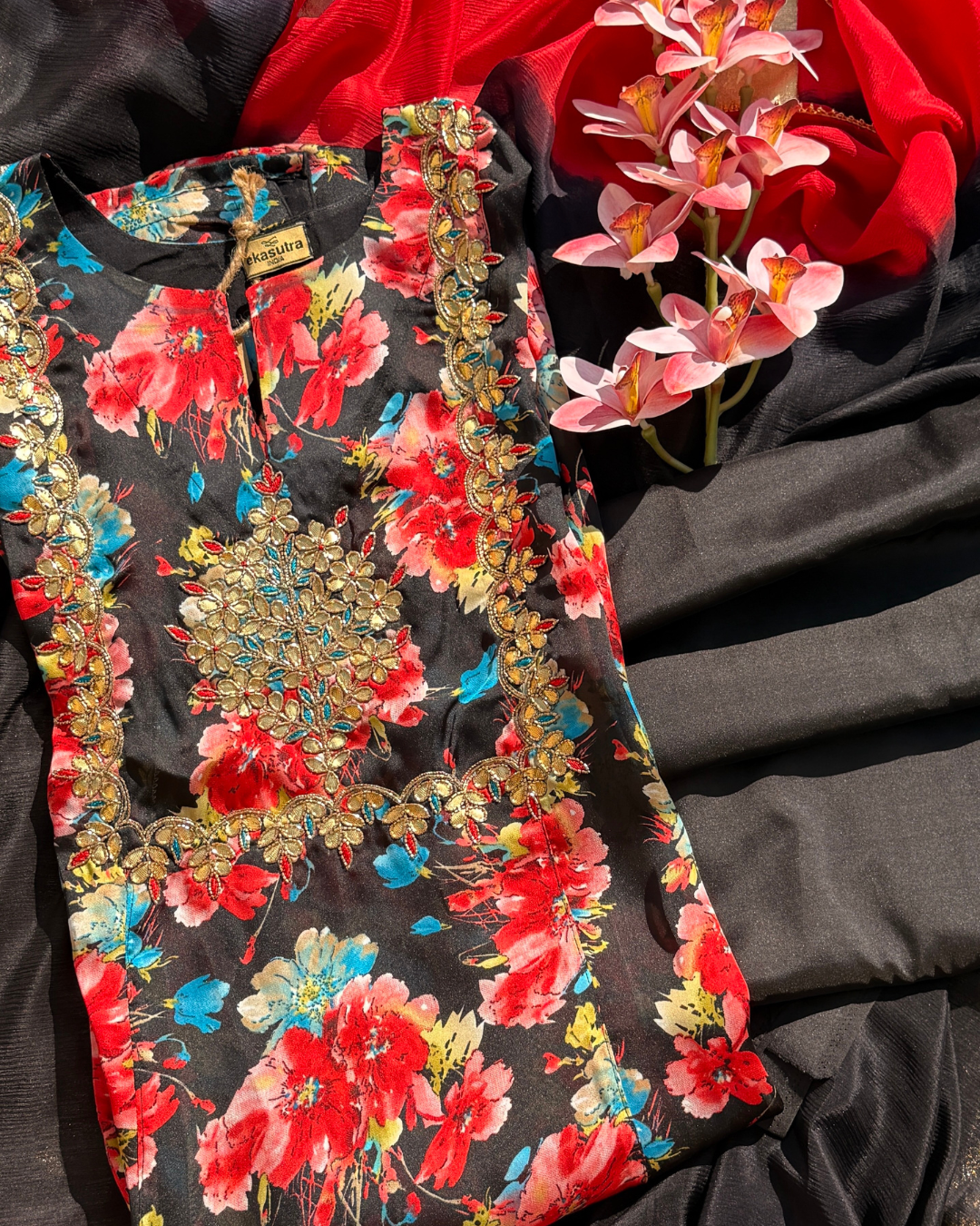 MIDNIGHT BLOOM SUIT- BLACK