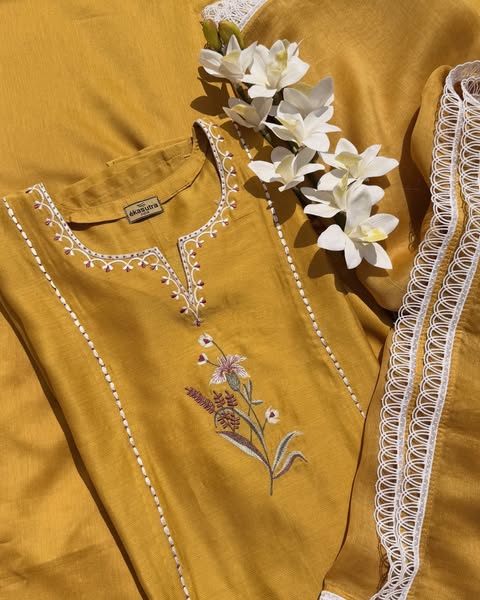 Sunehri Gul Suit Set