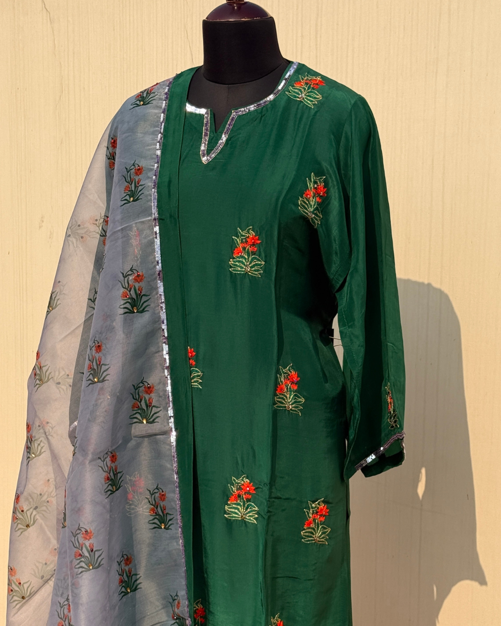 The Emerald Muse Suit - Deep Emerald Green