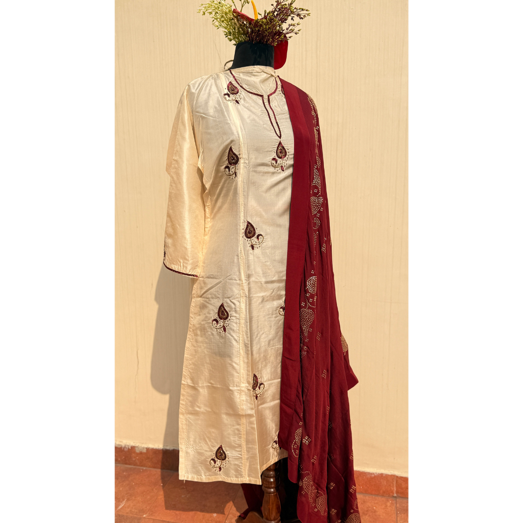 The Noor Suit - Off-white & Maroon